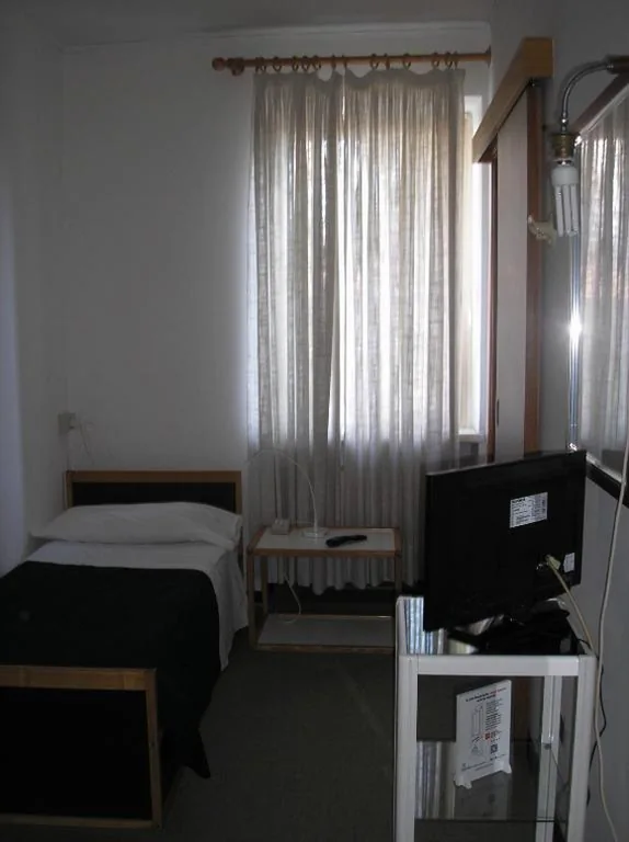 Camera Singola — Doge Inn