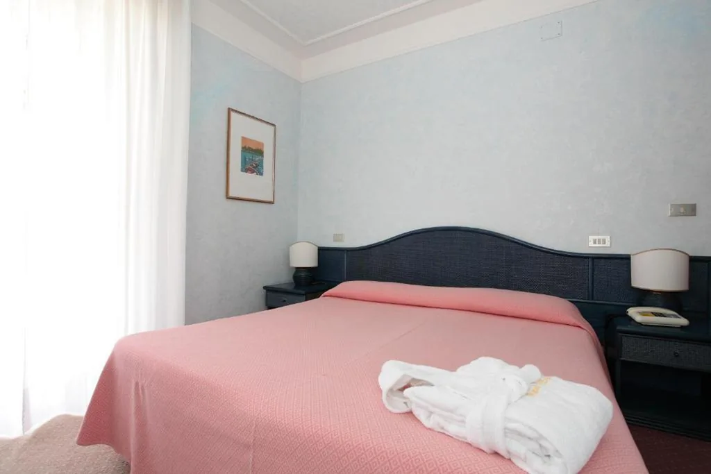 Single Room — Hotel Abbazia