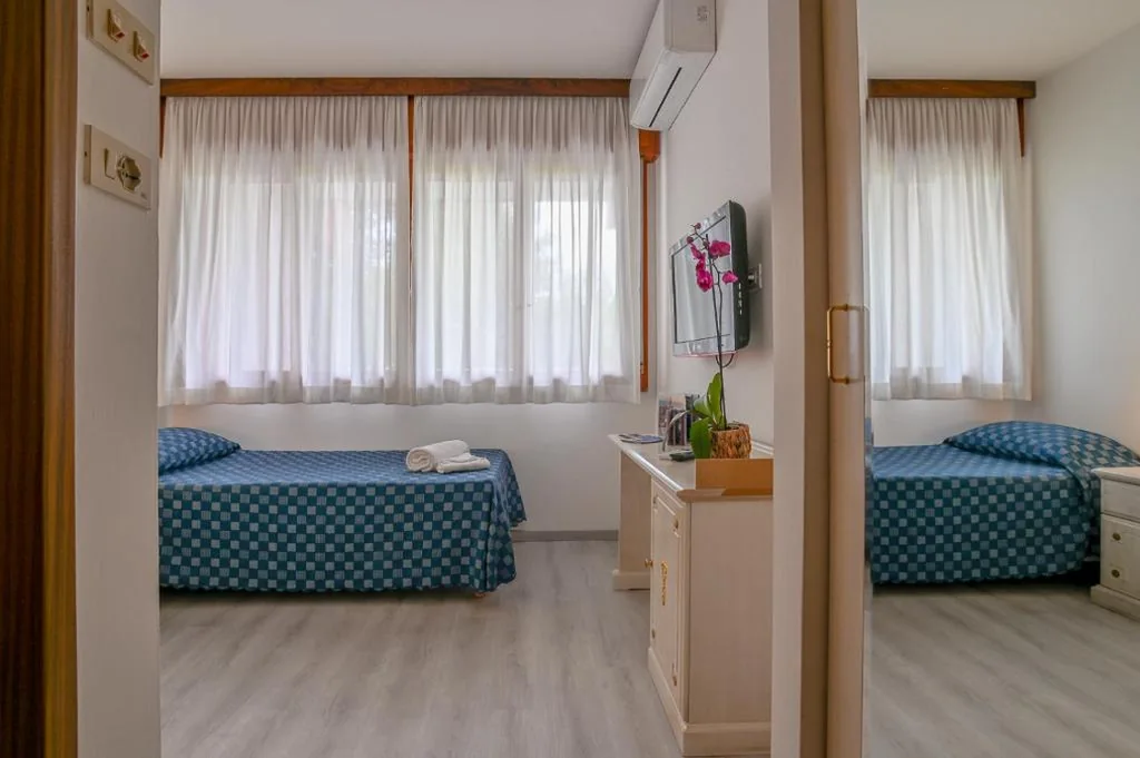 Camera Singola — Hotel Adriaco