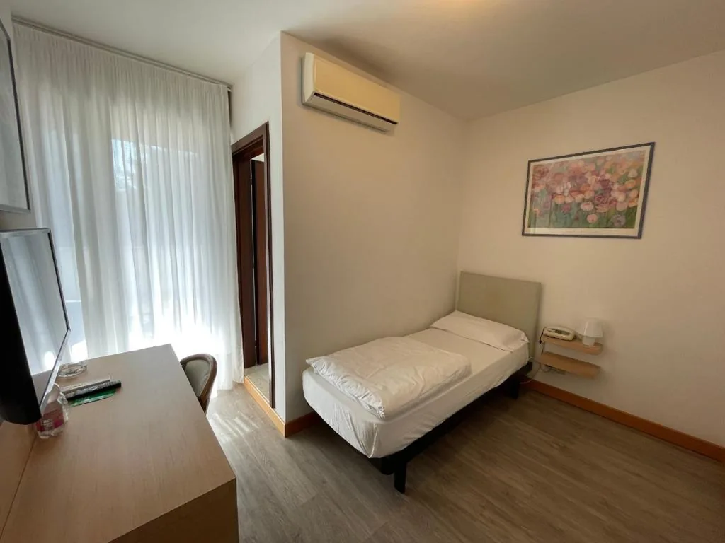 Single Room — Hotel Bella Venezia Mare