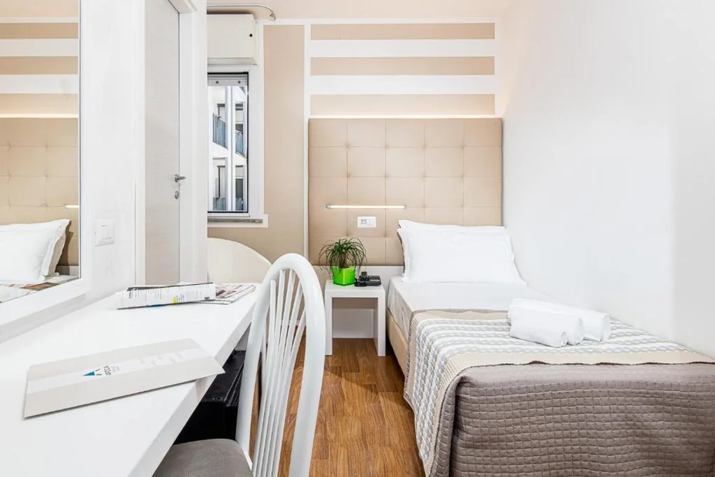 Camera Singola — Hotel Palace