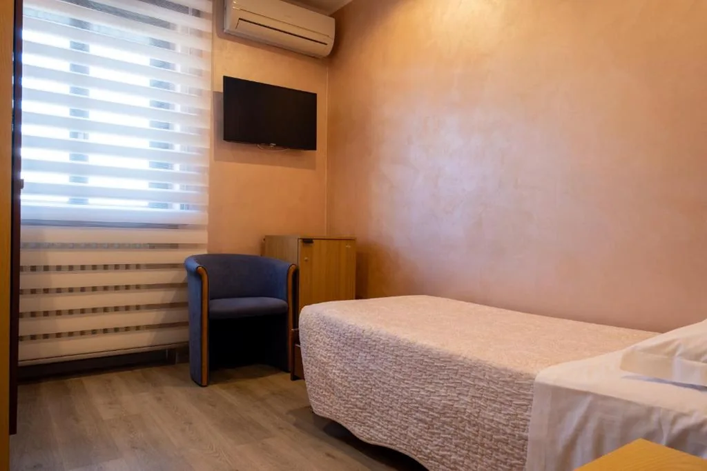 Single Room — Hotel San Giorgio