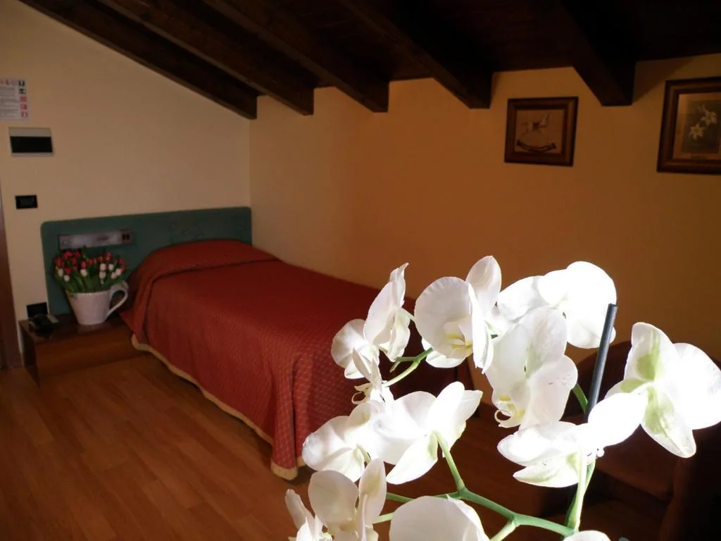 Camera Singola — Hotel Villa Monica