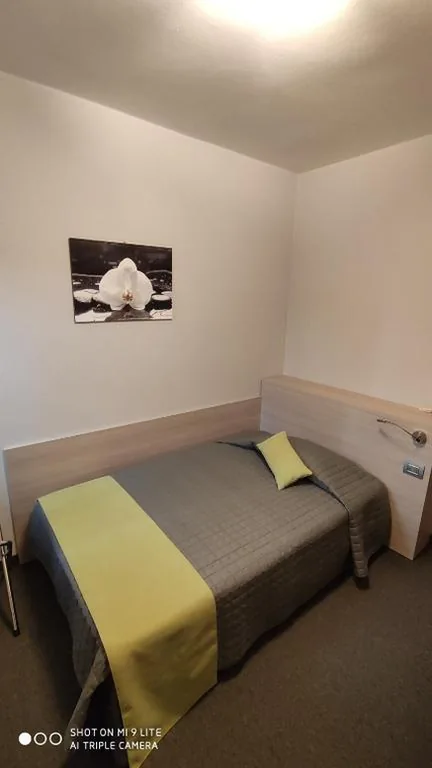 Small Single Room — Hotel Del Negro