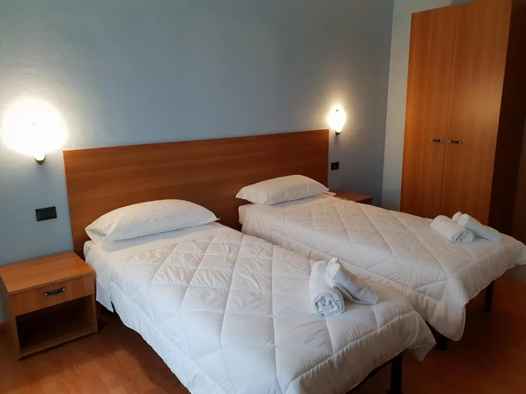 Single Room — Risthotel Airport