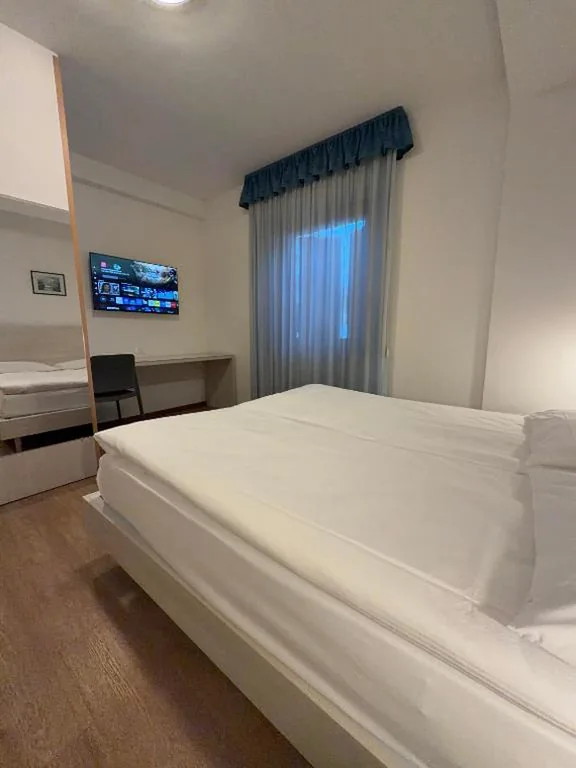 Camera Singola Superior — Hotel International
