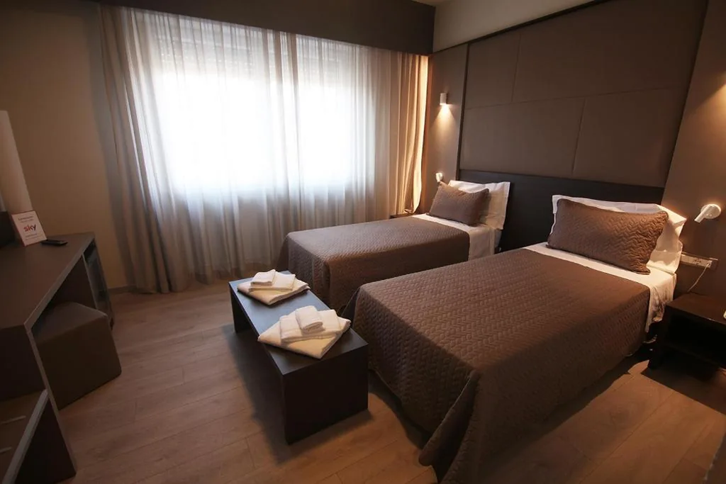 Camera Superior Doppia con Letti Singoli — Hotel Santin