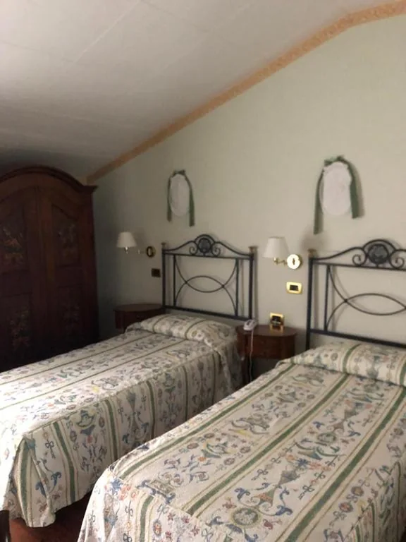 Superior Twin Room — Villa Felcaro – Relais, Lodge & Restaurant