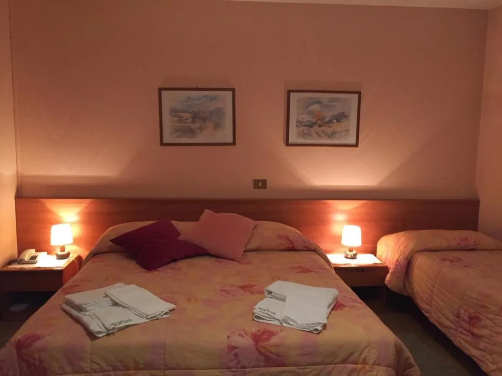 Camera Tripla — Albergo Miramonti