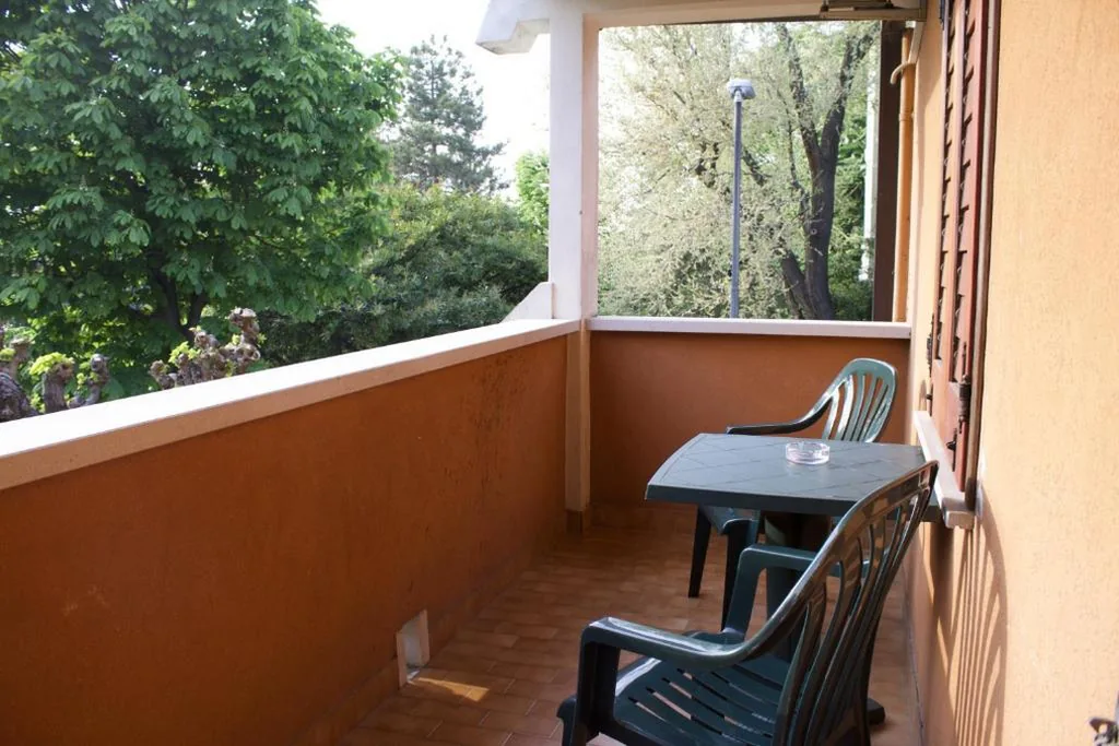 Classic Triple Room — Hotel Al Pescatore