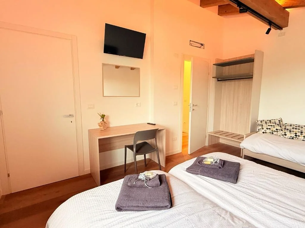 Camera Tripla Comfort — B-Village Bar and Rooms