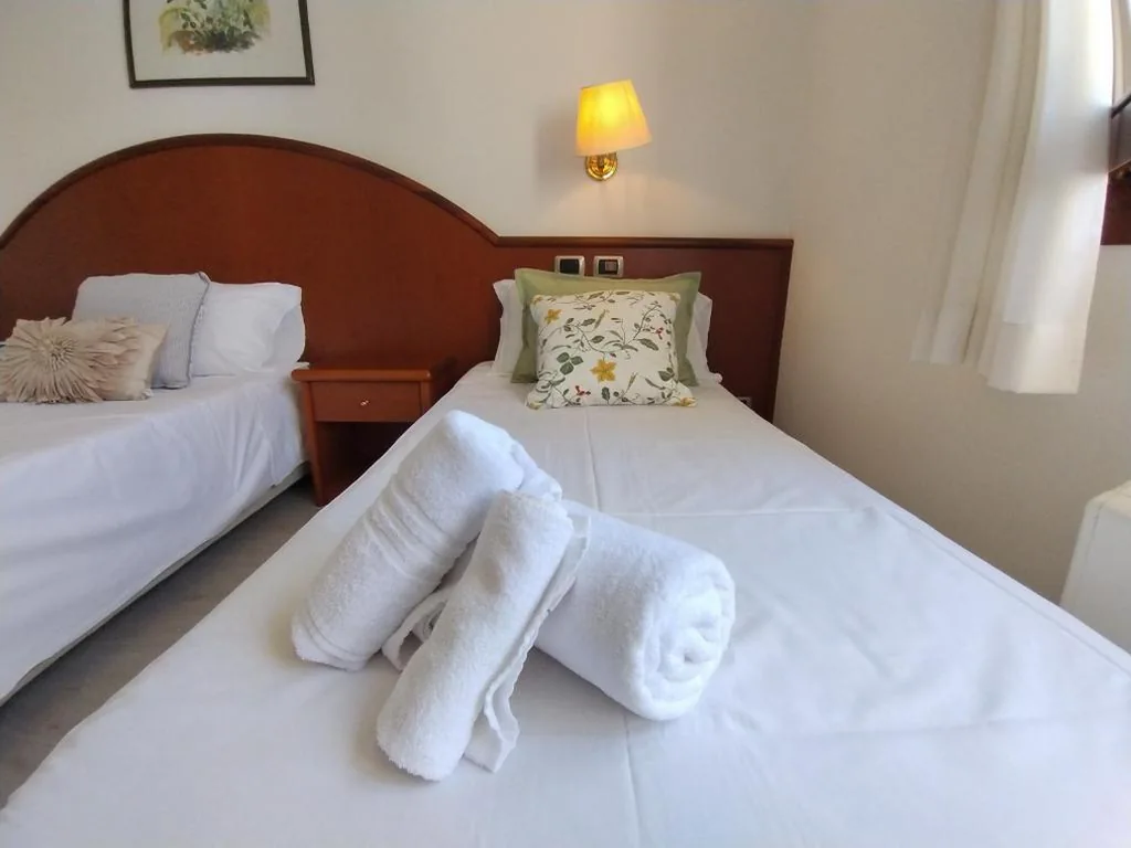 Comfort Triple Room — Hotel In Sylvis
