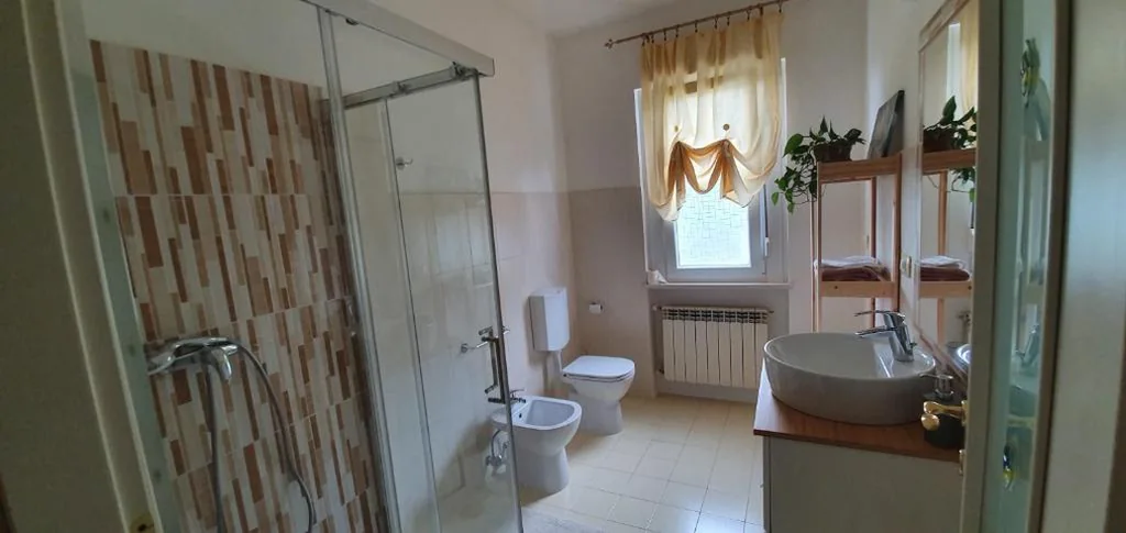 Camera Tripla con Bagno Privato — CasaRoman