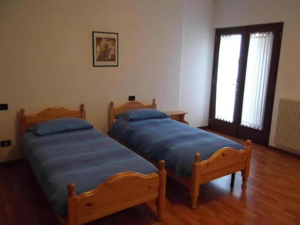 Triple Room with Balcony — Sentiero Valinis