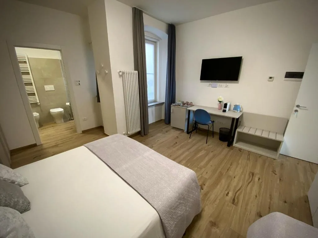 Triple Room — Five Flowers Guest House