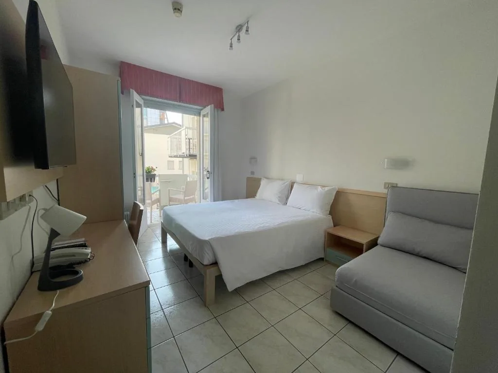 Triple Room — Hotel Athena