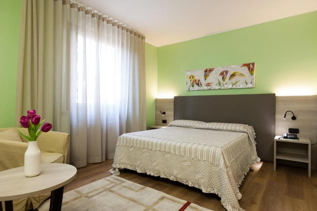 Camera Tripla — Hotel Prata Verde