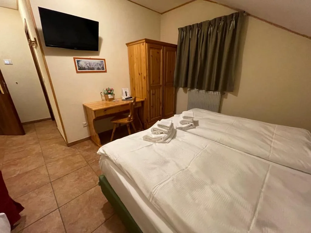 Triple Room — Hotel Trieste