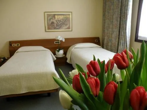 Camera Tripla — Hotel Villa Monica