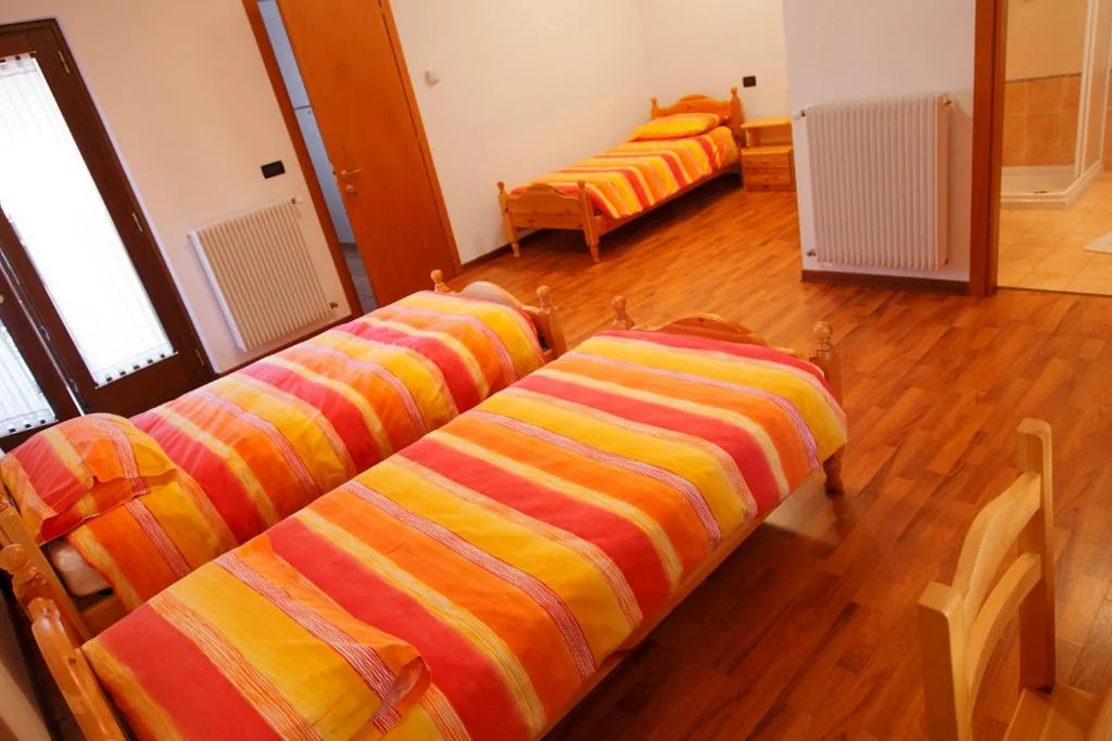 Triple Room — Sentiero Valinis