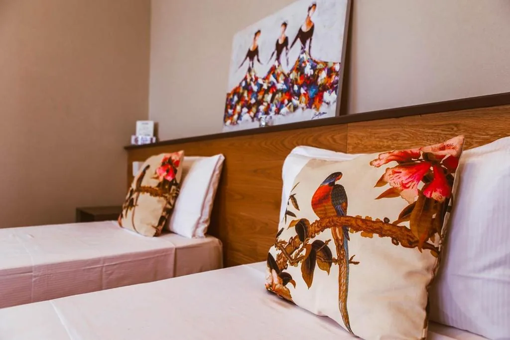 Standard Triple Room — Hotel Patriarchi