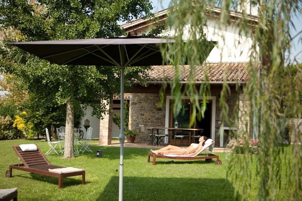 Capriva Del Friuli – CASA RONCUS