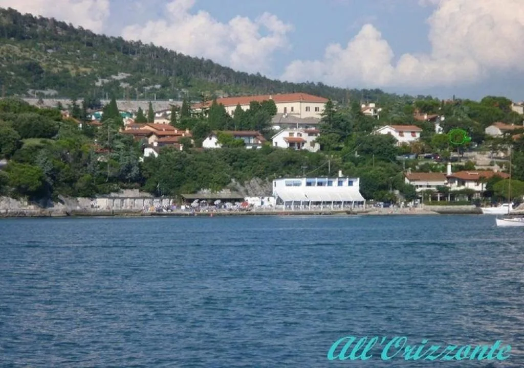 Holiday Home with Garden View — Casa Vacanze All’Orizzonte Duino