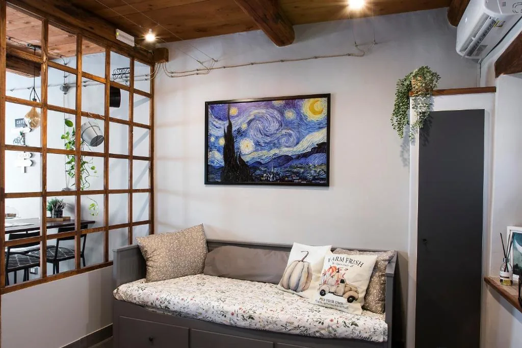 Holiday Home — La casetta di Francy, Medea