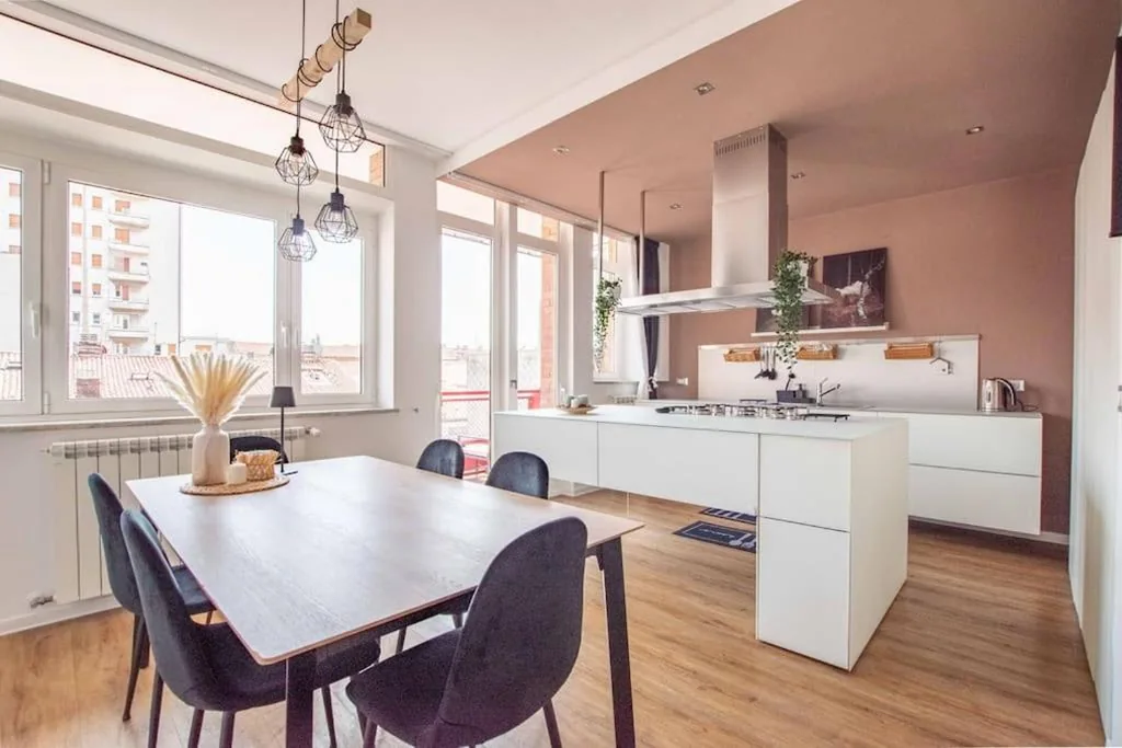 Centro città – Terrazzo silenzioso — foto 4