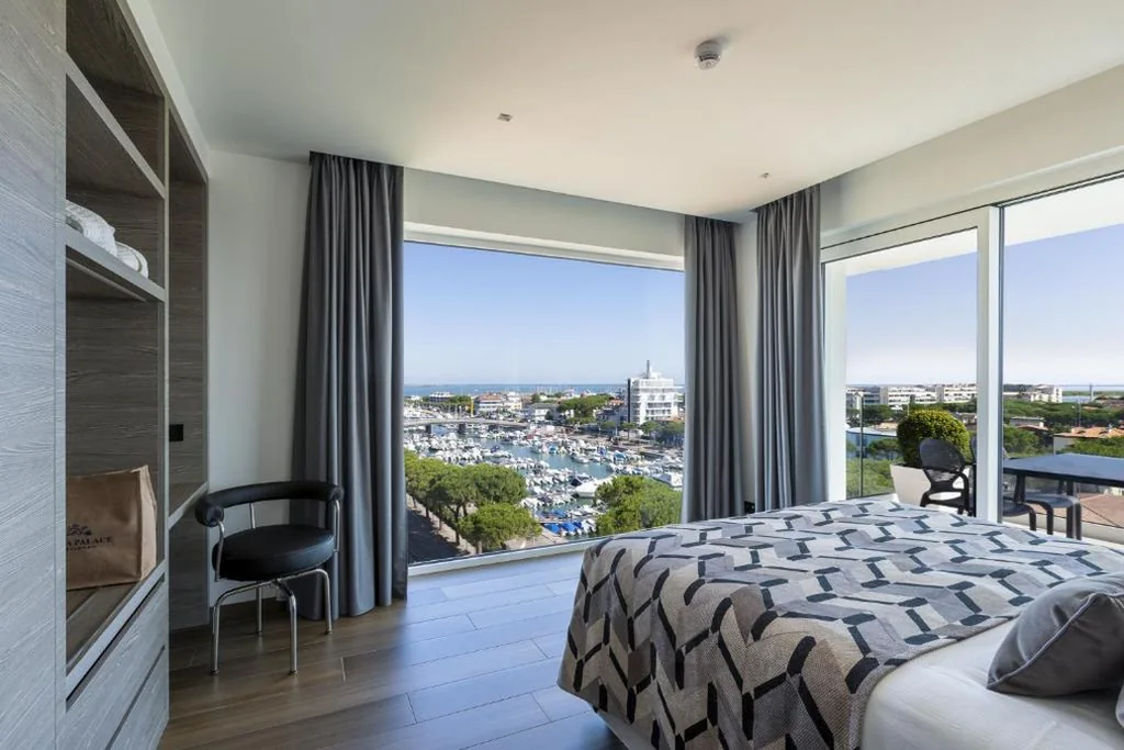 Dependance - Suite Superior - Solo Adulti — Hotel Italia Palace
