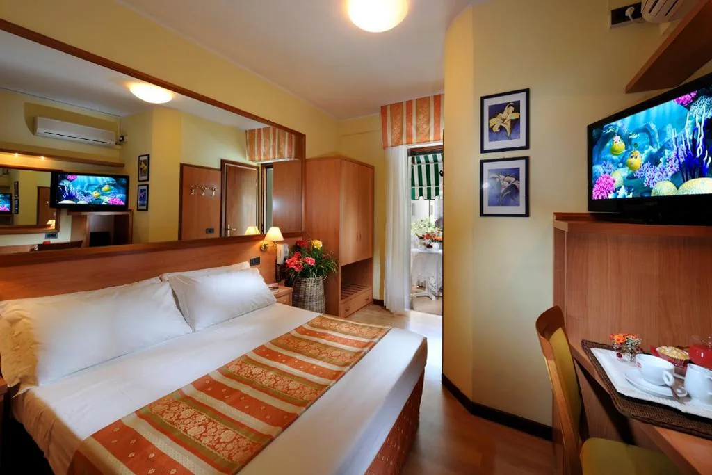 Single Use Double Room — Hotel Al Prater