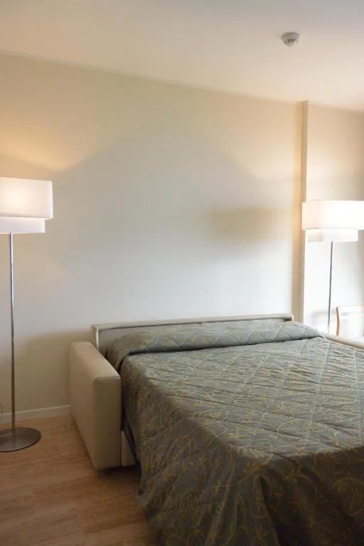 Two Connecting Double Rooms with Sea View — Hotel Columbus