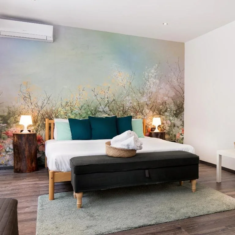 Francis Superior Rooms
