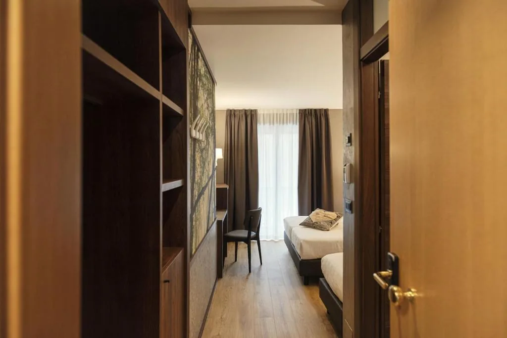 Hotel Canin — foto 8