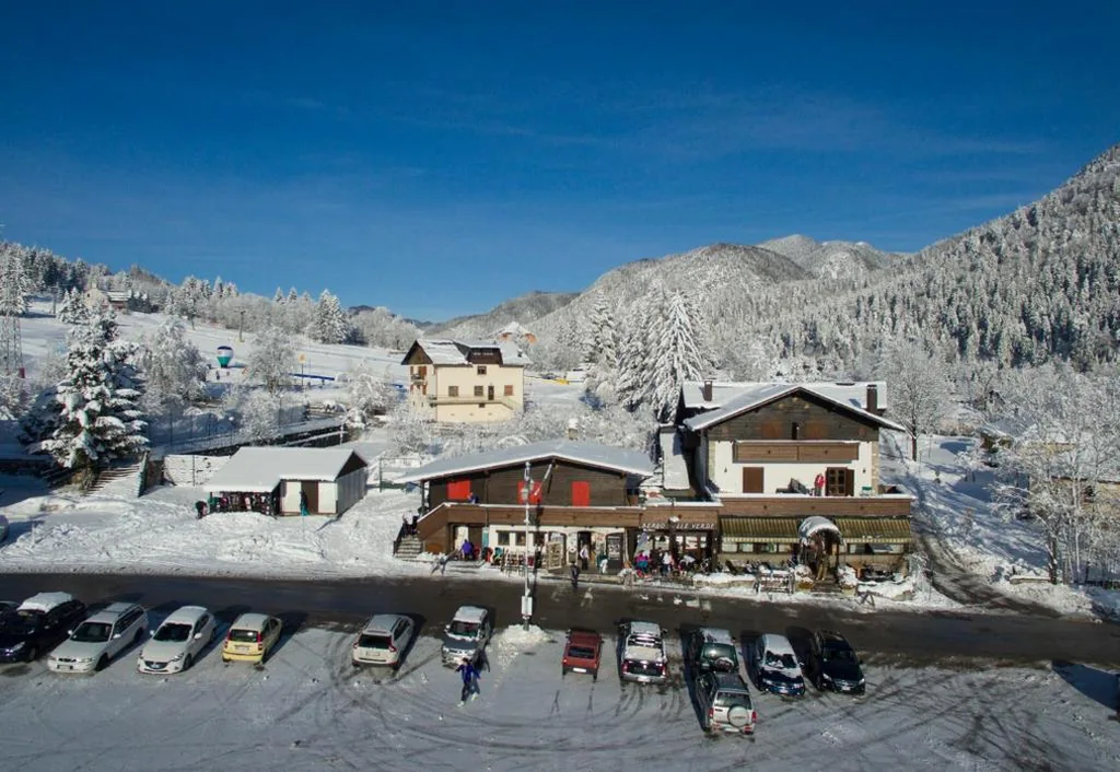 Hotel Valle Verde – Rent Ski & Bike