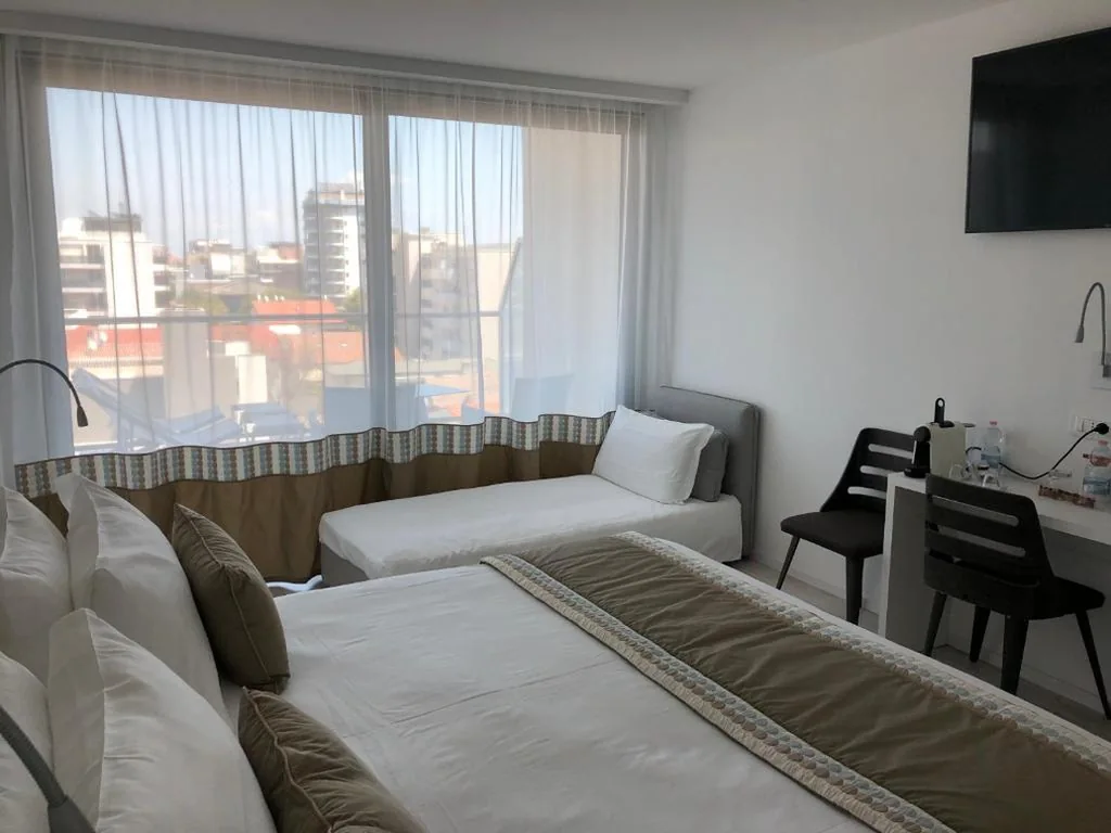 Junior Suite with Beach Access — Bellini Relais