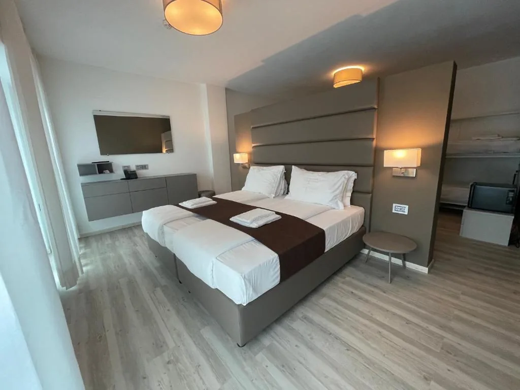 Deluxe Studio Apartment — International Beach Hotel