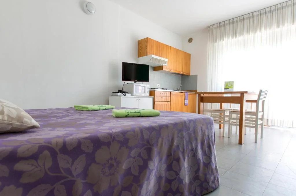 Monolocale Superior — Aparthotel Carinzia