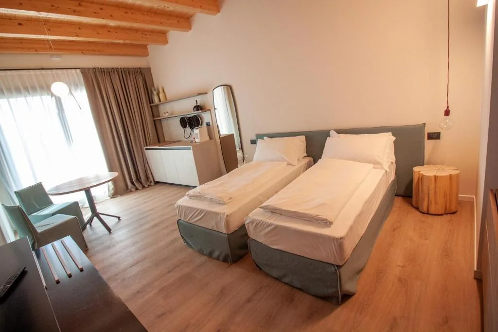 Monolocale Superior con Terrazza — Hotel Fossa Mala