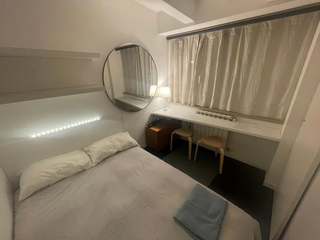 Piccola camera in appartamento condiviso con terrazza vista mare, shared flat — foto 7