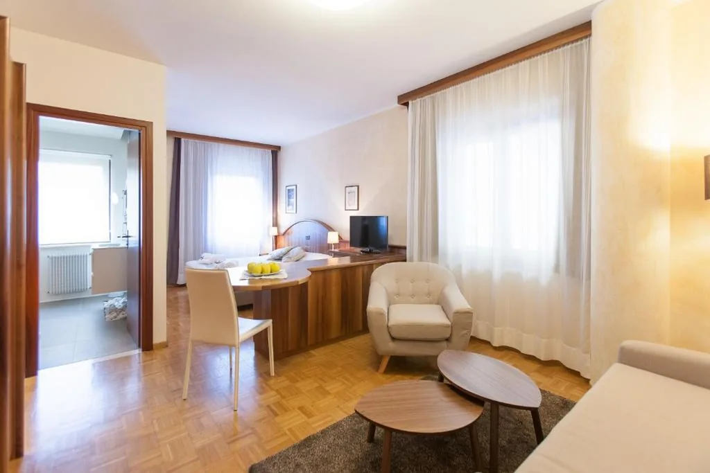 Suite Classic con Accesso Spa — Grand Hotel Gortani – Borgo Gortani