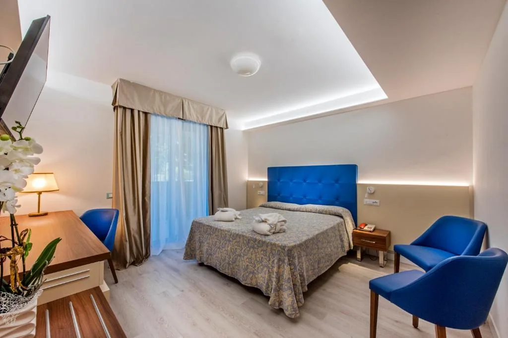 Suite con Terrazza (3 Adulti) — Hotel Meridianus
