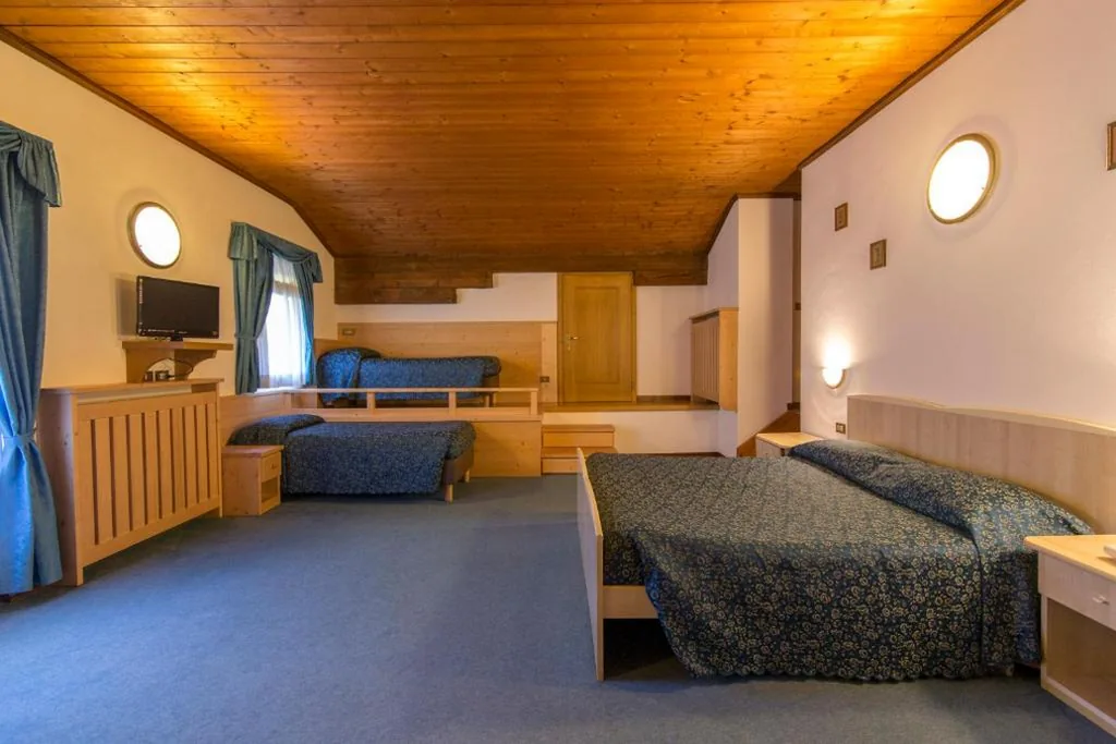 Suite con Vista Montagna — Hotel Siera Hof