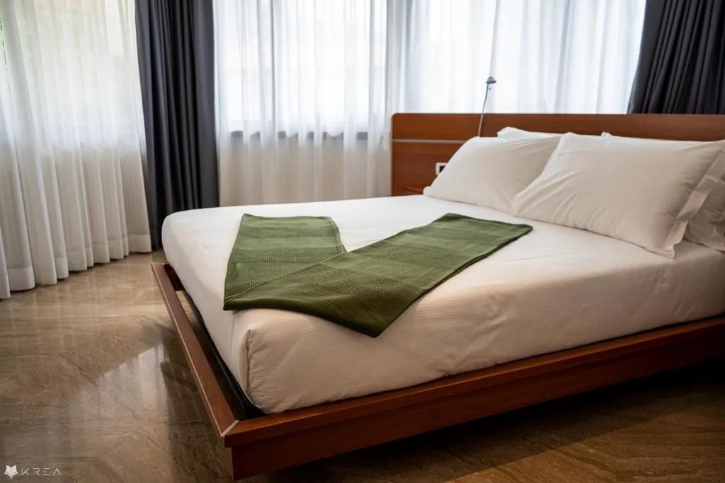 Deluxe Suite with Whirlpool Bath — Casa Valcellina Hotel Ristorante