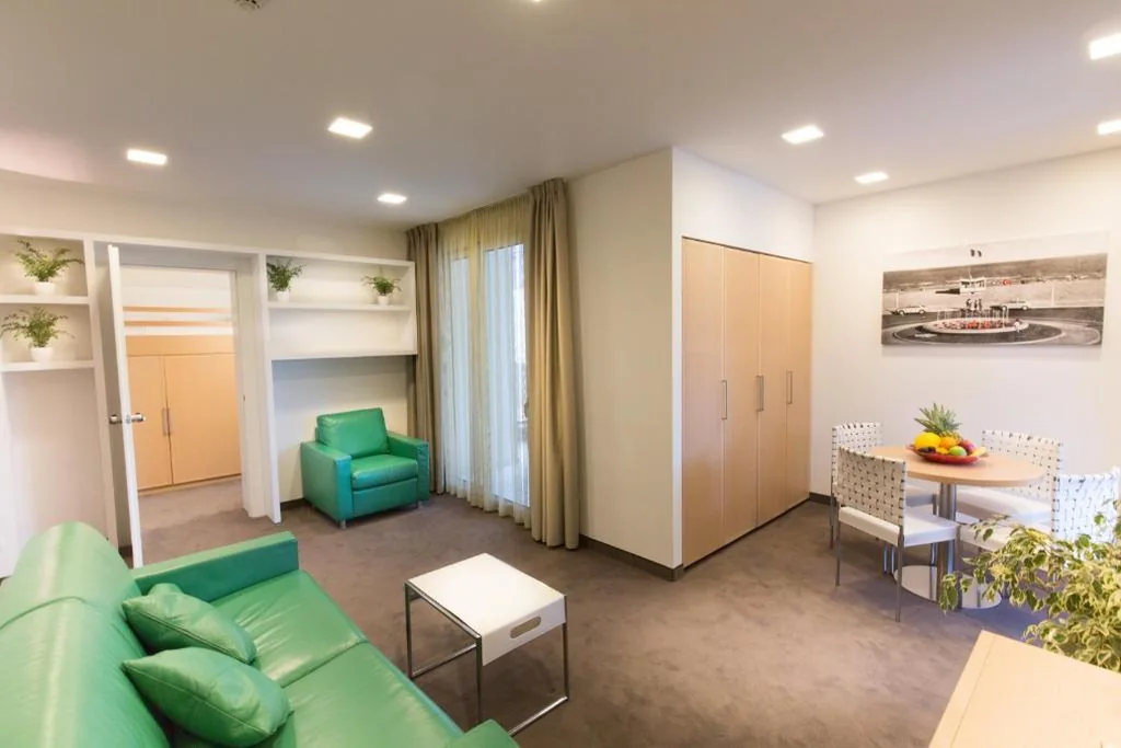 Premier Suite with Beach Access — Hotel Florida