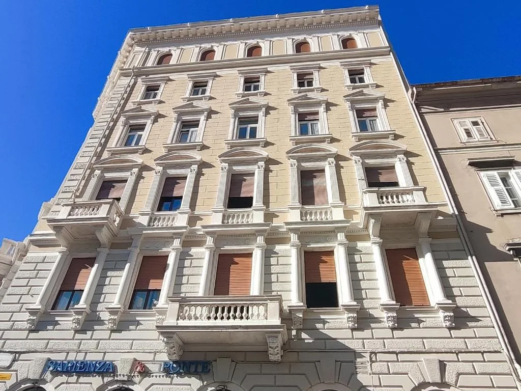 Triestecenter Rooms & Apartments – Colori di Trieste