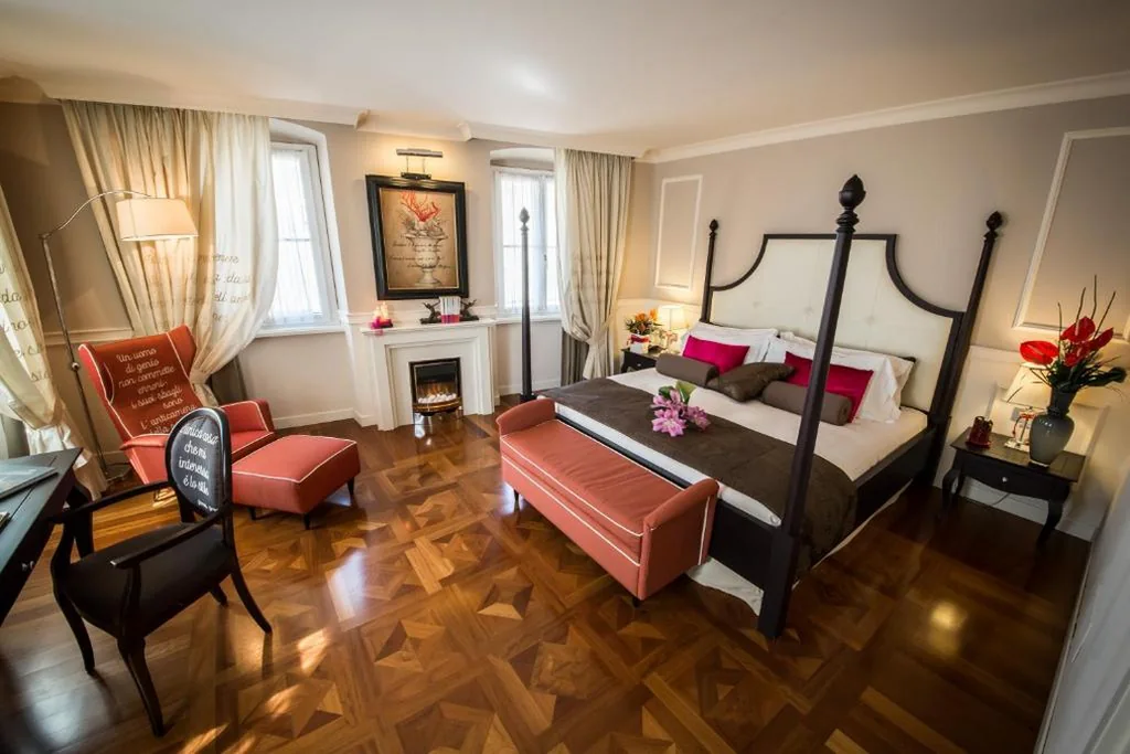 Victoria Hotel Letterario