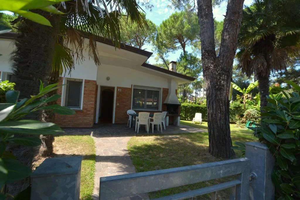 Villa a Lignano con 2 camere e giardino — foto 6