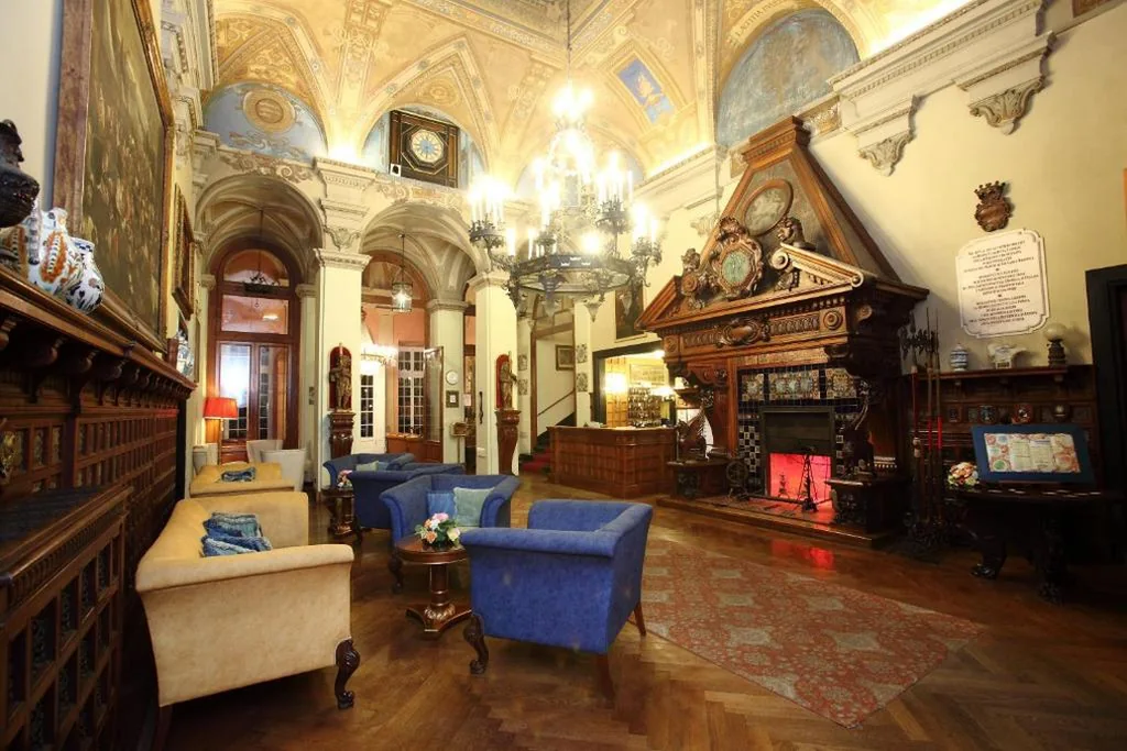 Grand Hotel Villa Balbi a Sestri Levante, villa storica con piscina e giardino