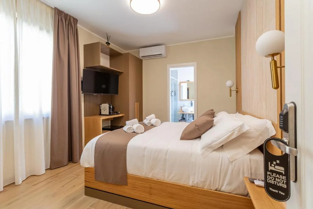Guest House Aura – Lumys Fiumicino
